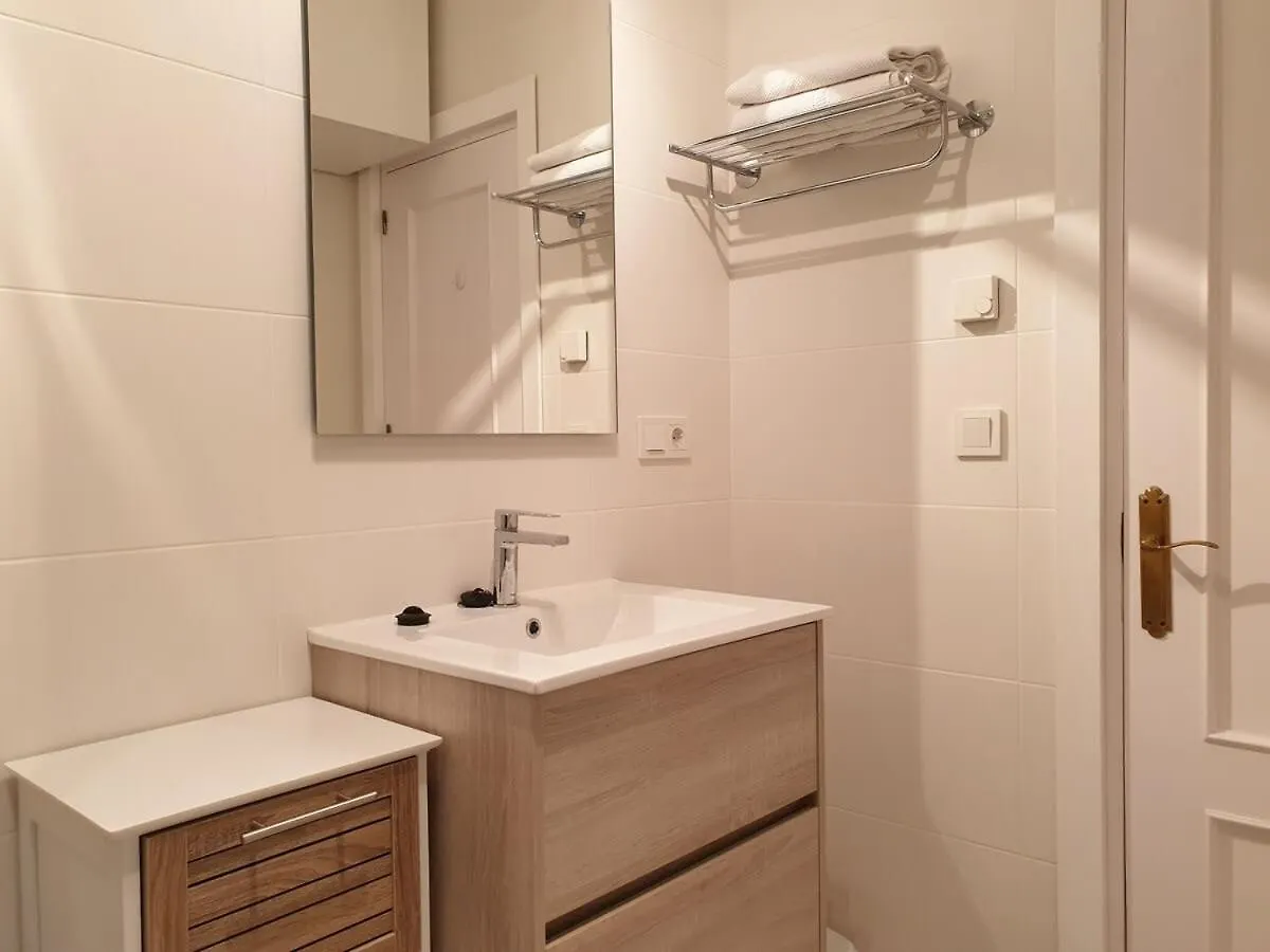 Perdigon Apartment Nerja 0*,  Spain